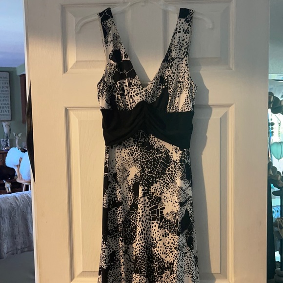 Yummmy quality dress - Picture 1 of 4